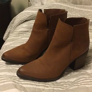 Steve Madden Pointed Toe Boots